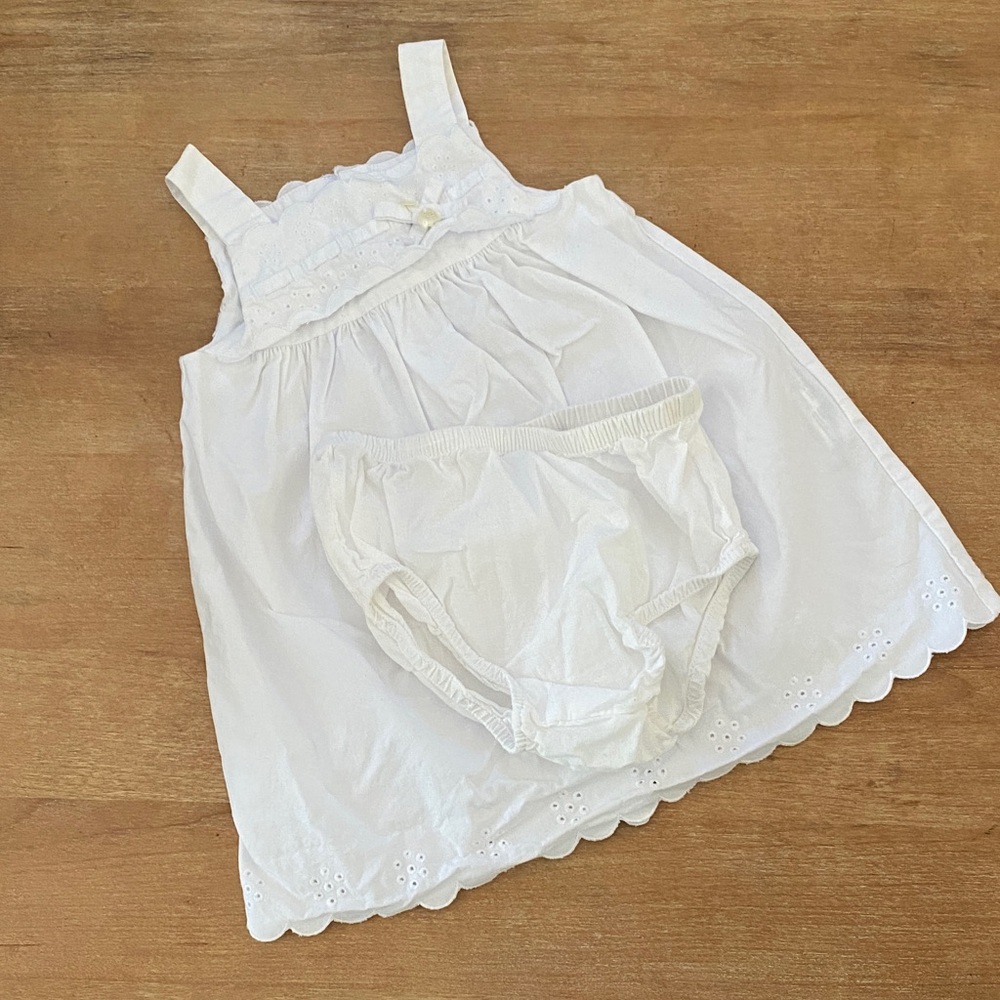 Tartine et Chocolat baby girl white dress with eyelet and scalloped detail sz 6M